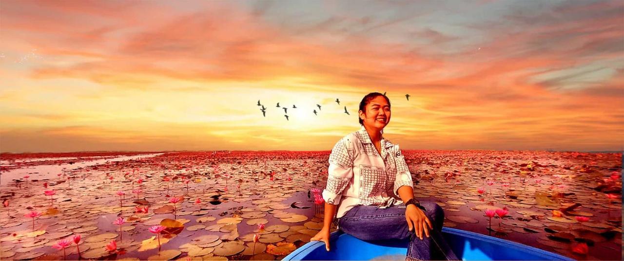 Bua Daeng Homestay Resort Kumphawapi Eksteriør bilde