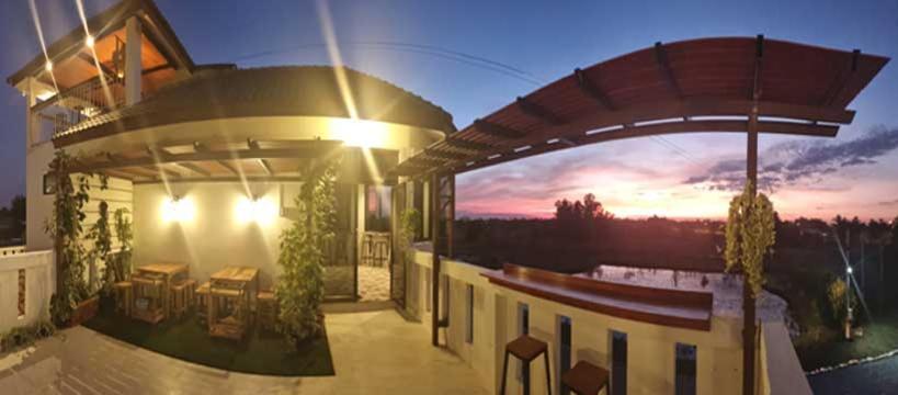 Bua Daeng Homestay Resort Kumphawapi Eksteriør bilde