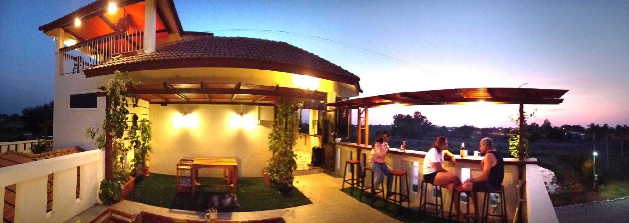 Bua Daeng Homestay Resort Kumphawapi Eksteriør bilde
